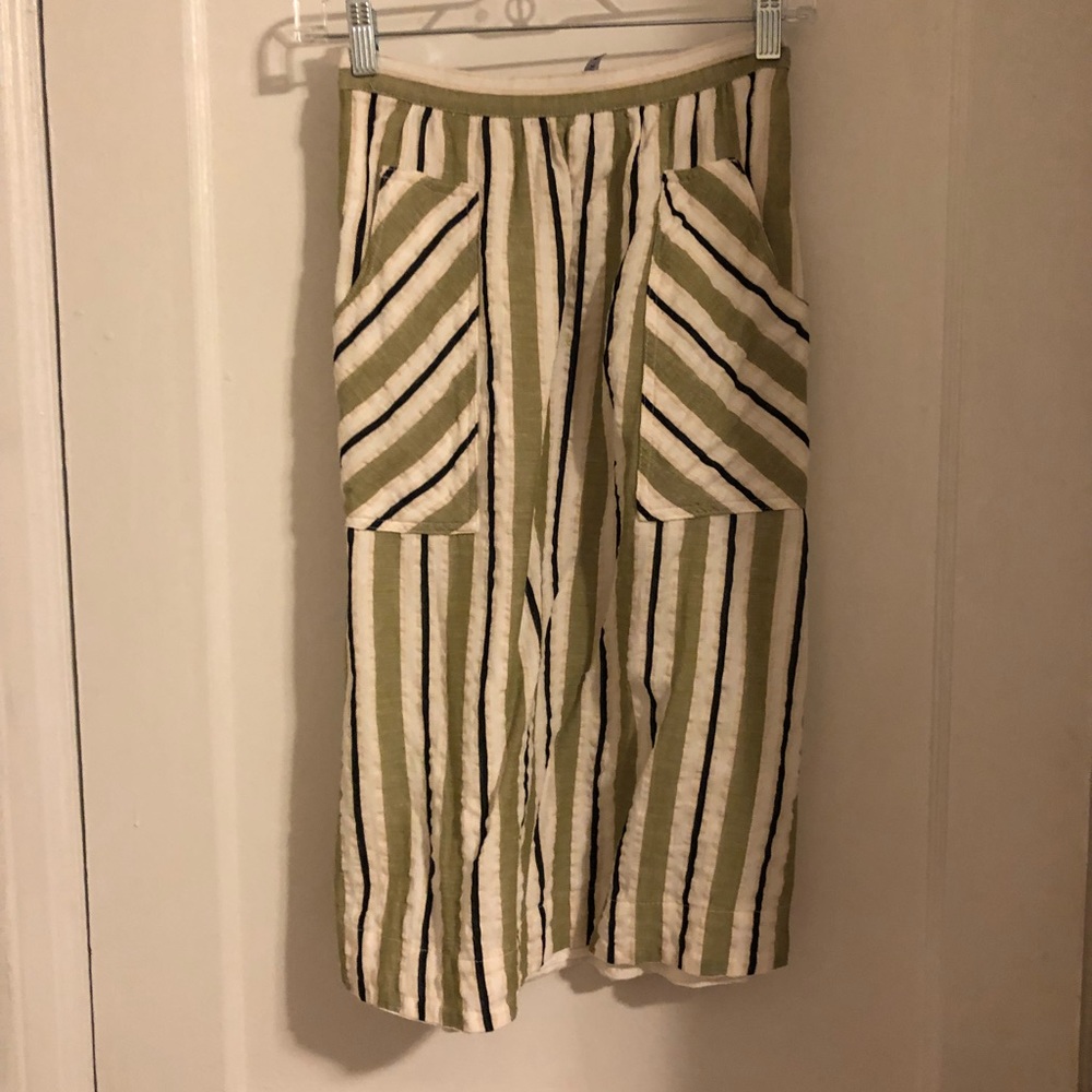 Striped A-line skirt with pockets